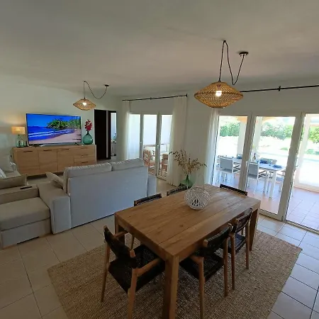 Villa Vega Relax En El Paraiso